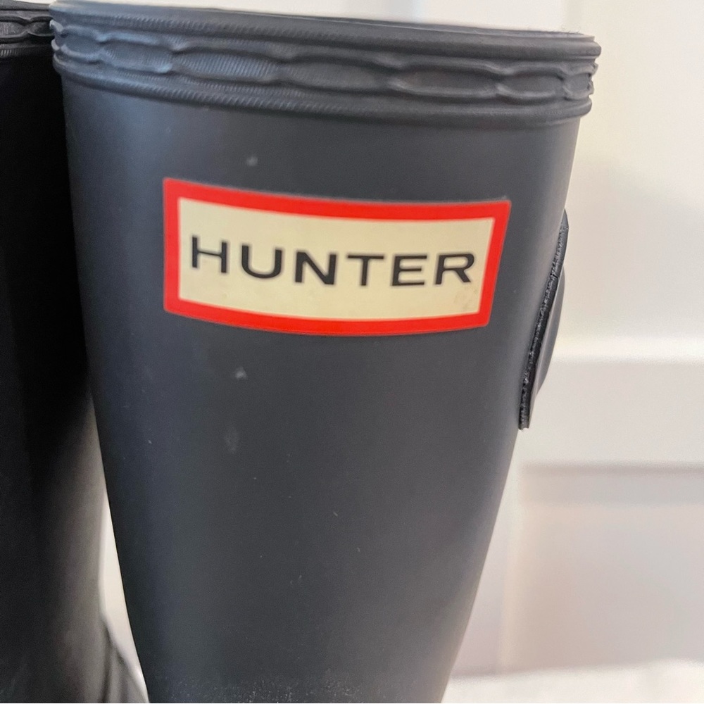 Used Hunter Boots Women Short Size 8
